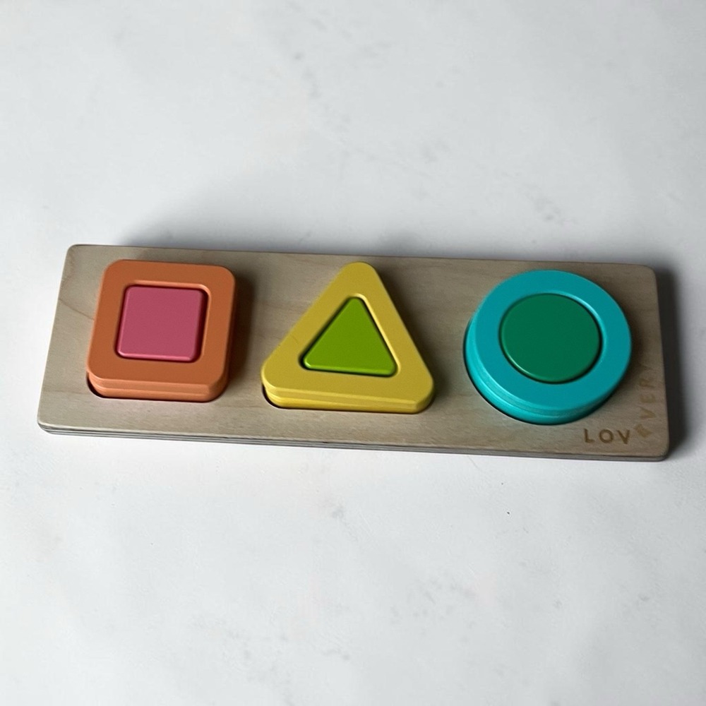 Lovevery Geo Shapes Wooden 3D Toddler Puzzle The Realist Play Kit Montessori Toy